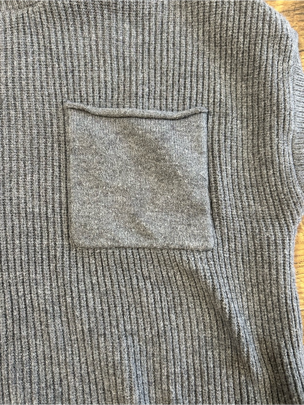 Sleeveless Ribbed Crop Top with Chest Pocket - Charcoal - Picture 2 of 5